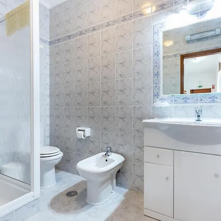 Coolhouses Algarve Luz , 2 Bed Apartment W/ Sea View, Blue Ocean View Exterior photo