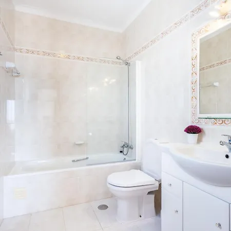 Coolhouses Algarve Luz , 2 Bed Apartment W/ Sea View, Blue Ocean View Exterior photo